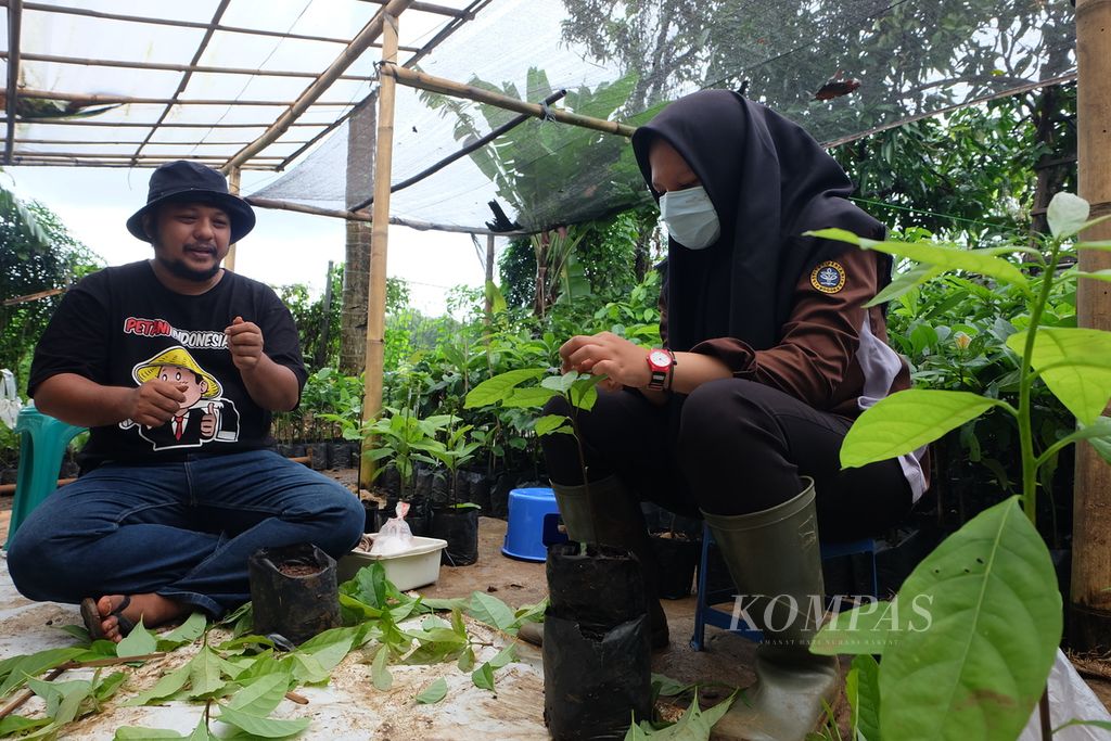 https://assetd.kompas.id/Cdx6XmUlciYqdKF9uaAfut0M6Ps=/1024x683/filters:watermark(https://cdn-content.kompas.id/umum/kompas_main_logo.png,-16p,-13p,0)/https%3A%2F%2Fkompas.id%2Fwp-content%2Fuploads%2F2021%2F02%2Fea25b73c-6561-483d-afd8-463a39db0767_jpg.jpg