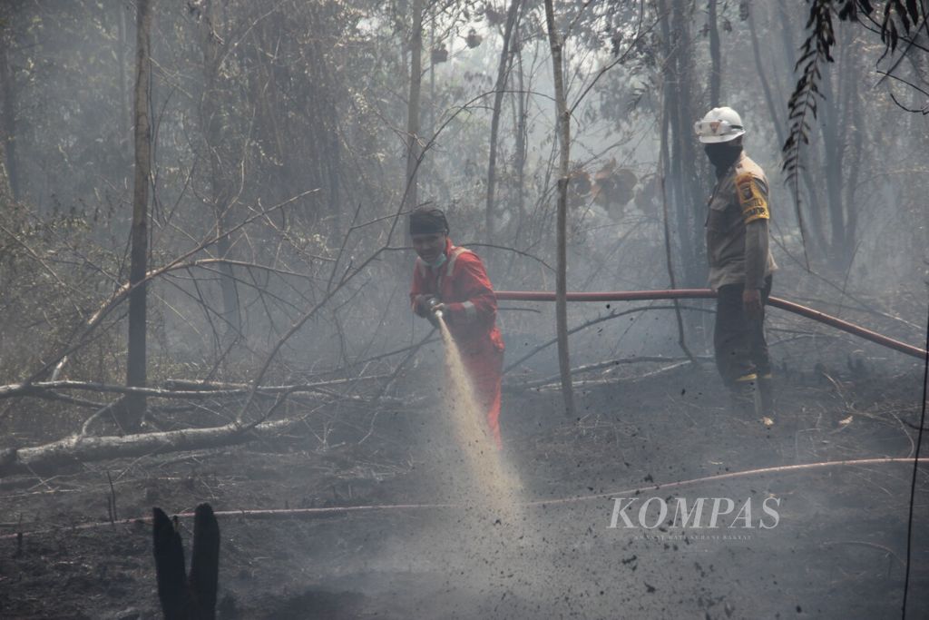 https://assetd.kompas.id/Cm2QtzaFodBHgh2CRZGj7SUsoOo=/1024x683/filters:watermark(https://cdn-content.kompas.id/umum/kompas_main_logo.png,-16p,-13p,0)/https%3A%2F%2Fkompas.id%2Fwp-content%2Fuploads%2F2021%2F03%2FIMG_0392_1614585535.jpg
