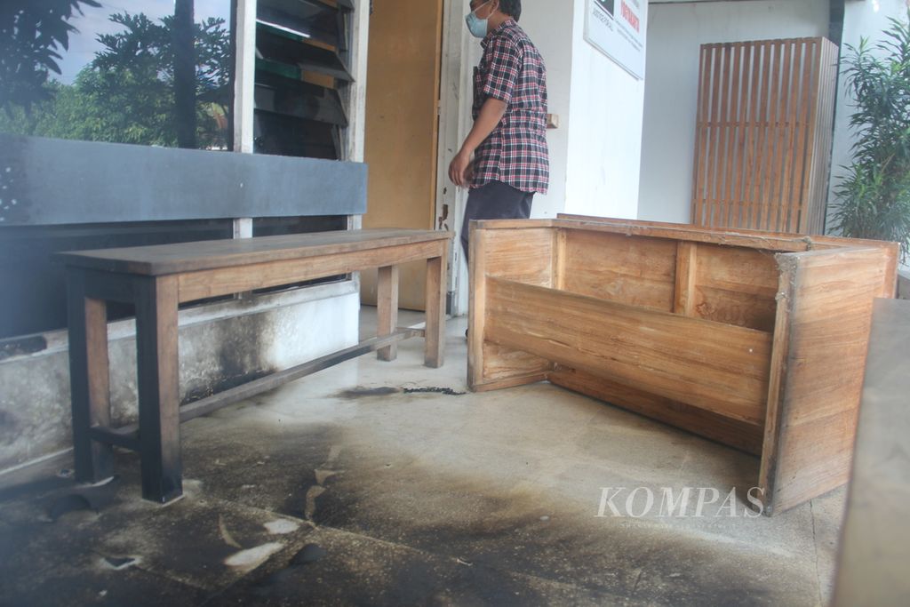 https://assetd.kompas.id/D-49O6ia21sHdyWU8t27pqElae4=/1024x683/filters:watermark(https://cdn-content.kompas.id/umum/kompas_main_logo.png,-16p,-13p,0)/https%3A%2F%2Fkompas.id%2Fwp-content%2Fuploads%2F2021%2F09%2Fdc16174b-92d3-46f5-875e-03496e5e3692_jpg.jpg