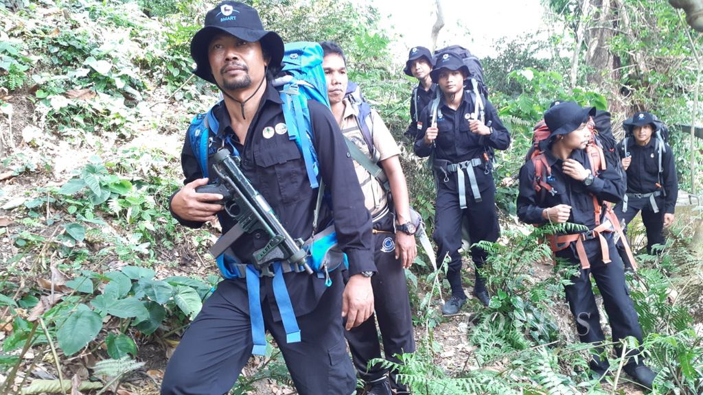https://assetd.kompas.id/D45blJta67pt7ak8_S-2E79JAo4=/1024x576/filters:watermark(https://cdn-content.kompas.id/umum/kompas_main_logo.png,-16p,-13p,0)/https%3A%2F%2Fkompas.id%2Fwp-content%2Fuploads%2F2018%2F09%2F20180828_132033.jpg