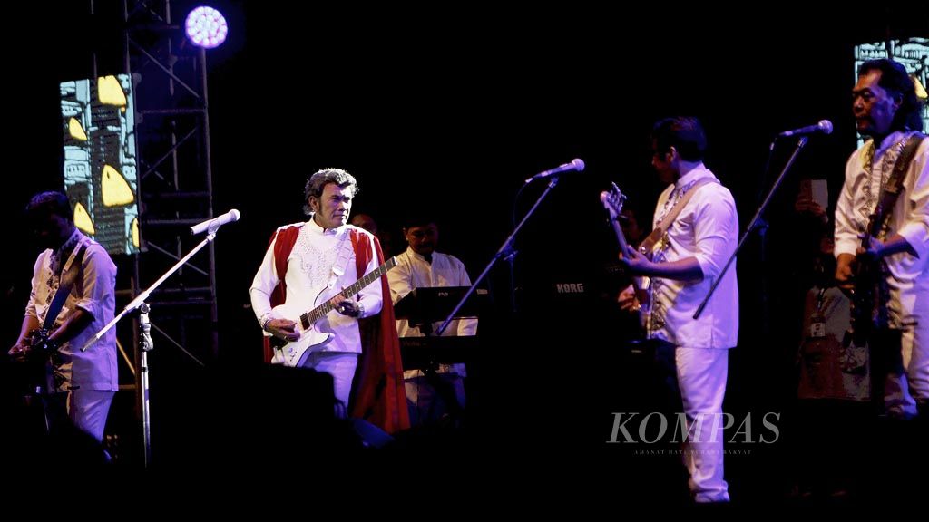 https://assetd.kompas.id/D56LrMYWXaetjkwJUQfMlOVs73A=/1024x576/filters:watermark(https://cdn-content.kompas.id/umum/kompas_main_logo.png,-16p,-13p,0)/https%3A%2F%2Fkompas.id%2Fwp-content%2Fuploads%2F2018%2F10%2F20181018_HALAMAN-24_K_web_1539854096.jpg