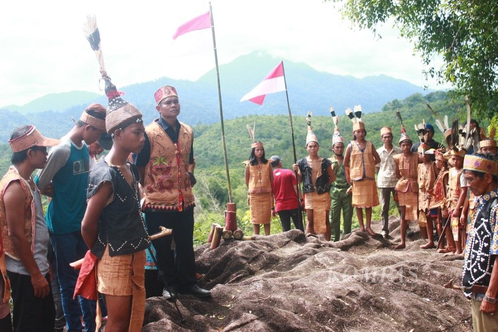 https://assetd.kompas.id/D83u27q8HFF6D5vnZWTSuh_arck=/1024x683/filters:watermark(https://cdn-content.kompas.id/umum/kompas_main_logo.png,-16p,-13p,0)/https%3A%2F%2Fkompas.id%2Fwp-content%2Fuploads%2F2018%2F08%2FIMG_1491.jpg