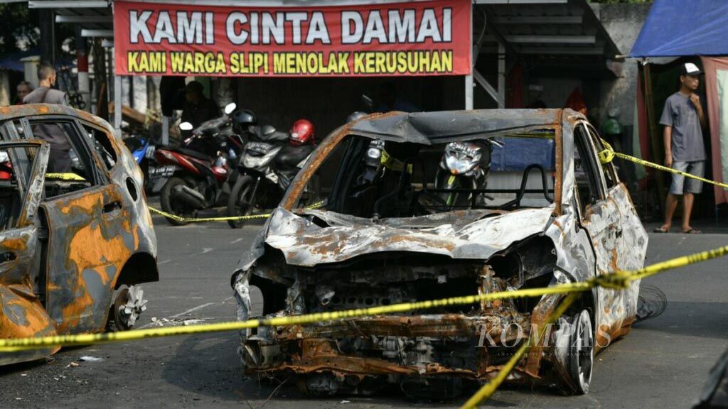 https://assetd.kompas.id/DOtLG-P8vwUypU6l36HboJJw5DY=/1024x576/filters:watermark(https://cdn-content.kompas.id/umum/kompas_main_logo.png,-16p,-13p,0)/https%3A%2F%2Fkompas.id%2Fwp-content%2Fuploads%2F2019%2F07%2F20190705_ENGLISH-INVESTIGASI-KERUSUHAN_B_web_1562329174.jpg