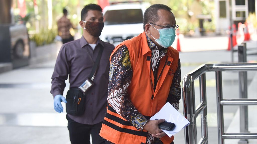 Bekas Sekretaris Mahkamah Agung Nurhadi tiba di Gedung Komisi Pemberantasan Korupsi, Kuningan, Jakarta, Rabu (26/8/2020). KPK kembali menelusuri peran Nurhadi dalam kasus suap panitera Pengadilan Negeri Jakarta Pusat, Edy Nasution.