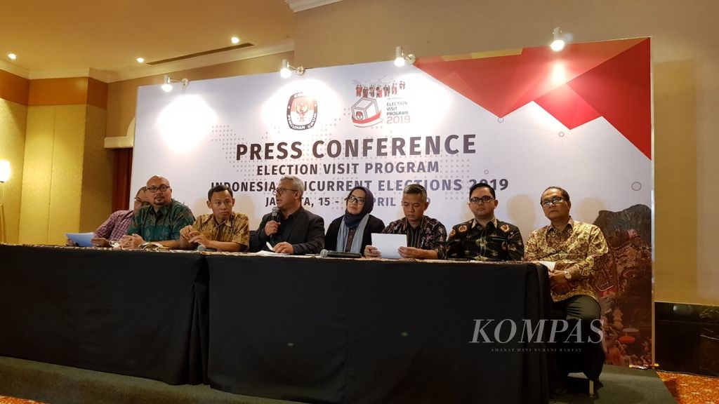 https://assetd.kompas.id/ERkYnmq8cAmdUVc3F4fj-vjHiVY=/1024x576/filters:watermark(https://cdn-content.kompas.id/umum/kompas_main_logo.png,-16p,-13p,0)/https%3A%2F%2Fkompas.id%2Fwp-content%2Fuploads%2F2019%2F04%2F20190417_234604_1555522942.jpg