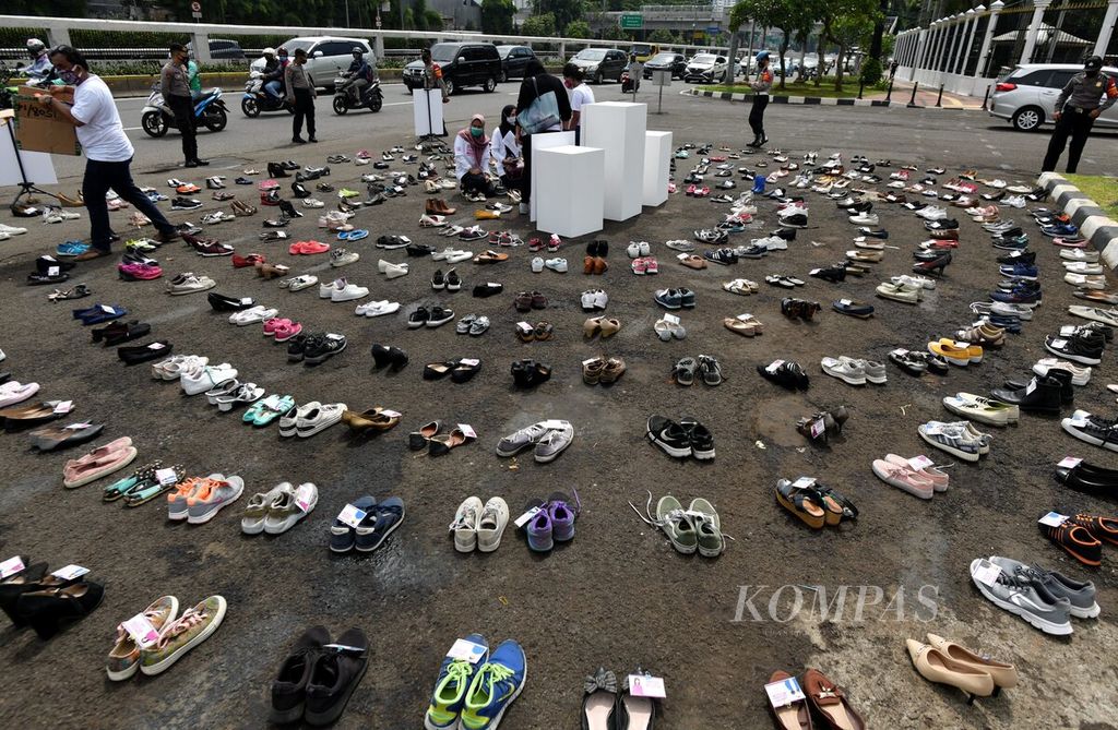 https://assetd.kompas.id/EnAFRHSEraIPZgtE-QY_2TfNupY=/1024x669/filters:watermark(https://cdn-content.kompas.id/umum/kompas_main_logo.png,-16p,-13p,0)/https%3A%2F%2Fkompas.id%2Fwp-content%2Fuploads%2F2020%2F11%2Fb66cac00-1b10-4525-a41a-e1f3245dd5d5_jpg.jpg