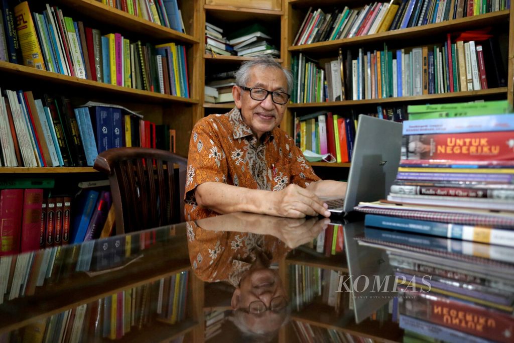 https://assetd.kompas.id/ExLXt3gyUD-z5B0ds2d6MlbYnI0=/1024x683/filters:watermark(https://cdn-content.kompas.id/umum/kompas_main_logo.png,-16p,-13p,0)/https%3A%2F%2Fkompas.id%2Fwp-content%2Fuploads%2F2021%2F06%2F20210624TOK33_1624982087.jpg
