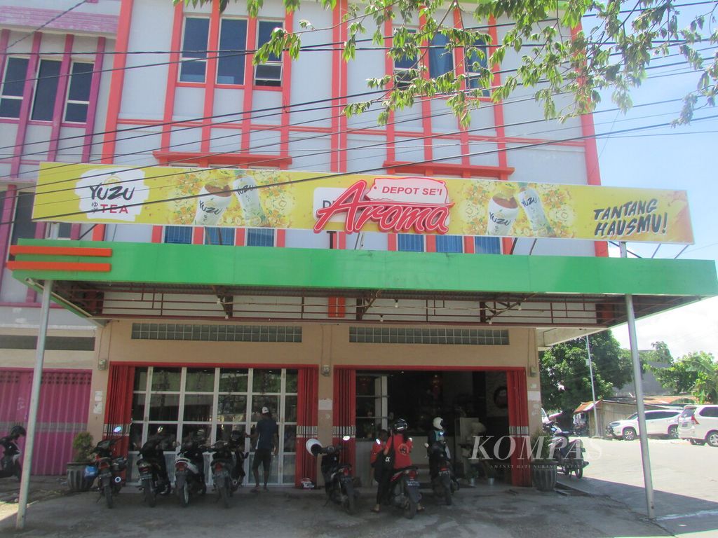 https://assetd.kompas.id/FBMDqBIKQaKsmzYcikiSgOiMoY0=/1024x768/filters:watermark(https://cdn-content.kompas.id/umum/kompas_main_logo.png,-16p,-13p,0)/https%3A%2F%2Fkompas.id%2Fwp-content%2Fuploads%2F2020%2F01%2F3fc2c4c2-4ccb-4bc8-b723-9992605a2694_jpg.jpg
