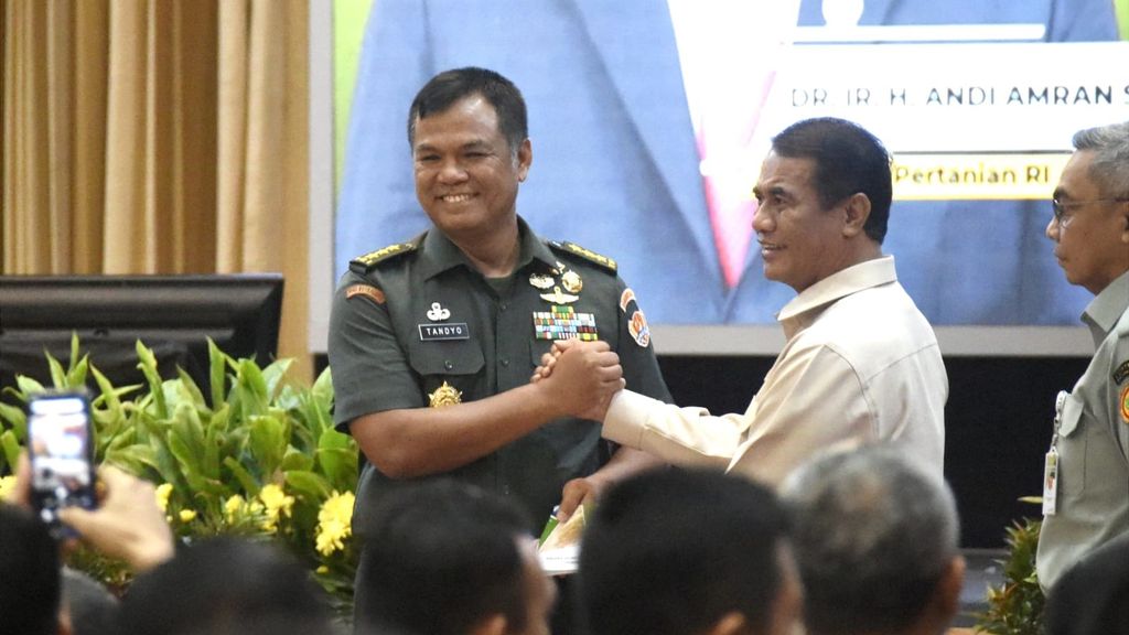 https://assetd.kompas.id/FUP93CMF2d4ihM9sVdw11JDS2rw=/1024x576/https%3A%2F%2Ftaja.kompas.id%2Fwp-content%2Fuploads%2F2024%2F12%2FTAJA-9-KEMENTAN-2.jpeg