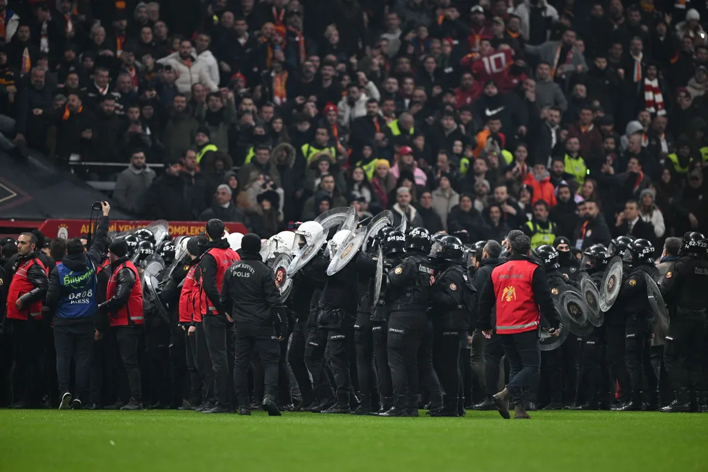 From Stadium Stands, Turkish Football Fans Fight Back Against Regime Authoritarianism