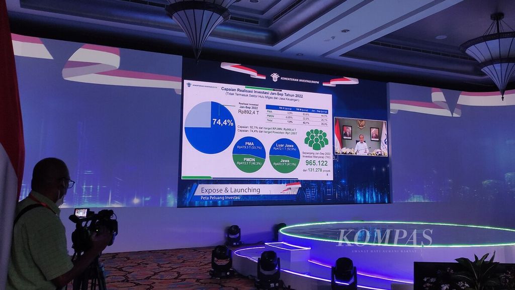 Kementerian Investasi/BKPM meluncurkan penyusunan peta peluang investasi 2022 di Nusa Dua, Badung, Bali,  Jumat (16/12/2022). Menteri Investasi/Kepala BKPM Bahlil Lahadalia memberikan sambutan dan pemaparan melalui telekonferensi. 