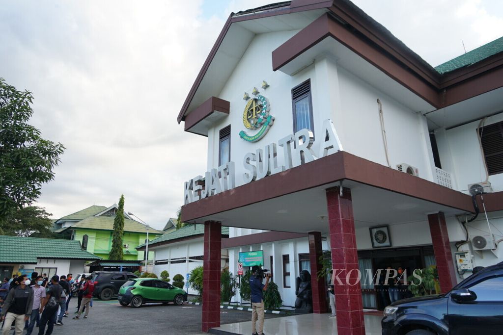 Kantor Kejati Sultra, di Kendari, Kamis (17/6/2021).