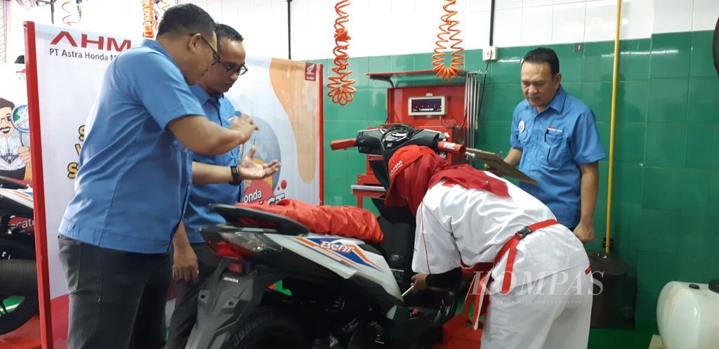 https://assetd.kompas.id/Gq253lHoqnfc0bYTAfdFvtaEoC8=/1024x497/filters:watermark(https://cdn-content.kompas.id/umum/kompas_main_logo.png,-16p,-13p,0)/https%3A%2F%2Fkompas.id%2Fwp-content%2Fuploads%2F2019%2F10%2F20191016_135120_1571231345.jpg
