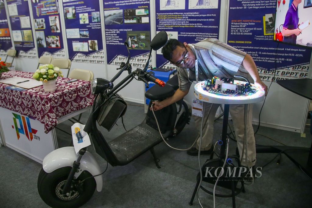 https://assetd.kompas.id/GzppwOrpZ8UDyGvWmdYVHkK63hY=/1024x683/filters:watermark(https://cdn-content.kompas.id/umum/kompas_main_logo.png,-16p,-13p,0)/https%3A%2F%2Fkompas.id%2Fwp-content%2Fuploads%2F2019%2F10%2F21e01ea7-383b-46a8-9d57-e5258a1c1a2d_jpg.jpg