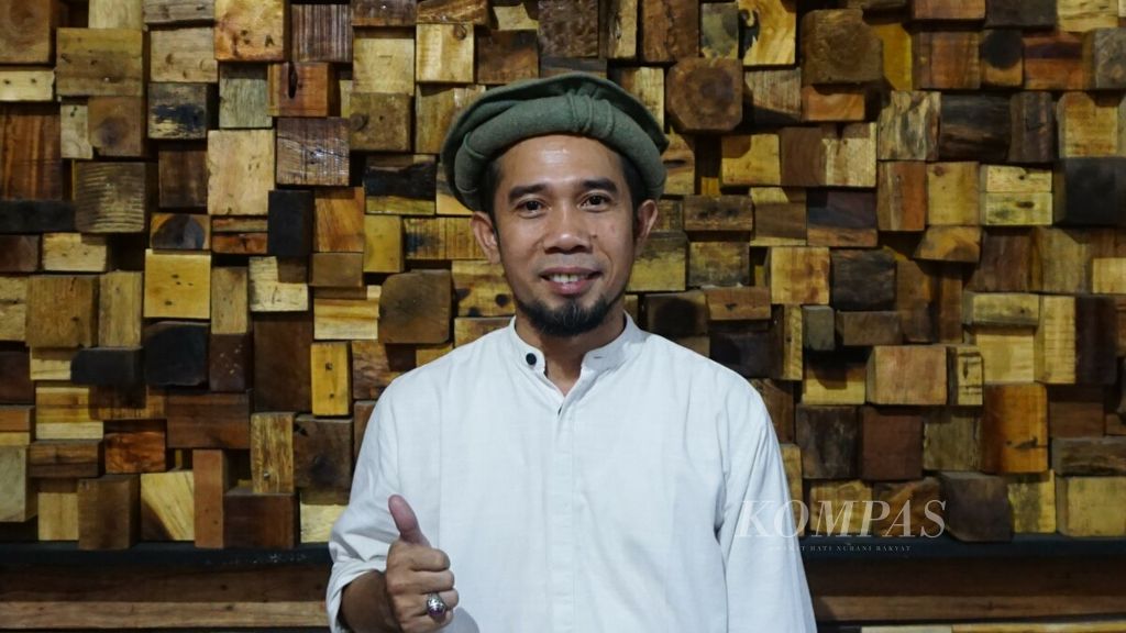 https://assetd.kompas.id/H4TuKzbhd1wv3ZAW1CYGOd0MpKg=/1024x576/filters:watermark(https://cdn-content.kompas.id/umum/kompas_main_logo.png,-16p,-13p,0)/https%3A%2F%2Fkompas.id%2Fwp-content%2Fuploads%2F2021%2F01%2FHalim-Ambiya4_1610242601.jpg