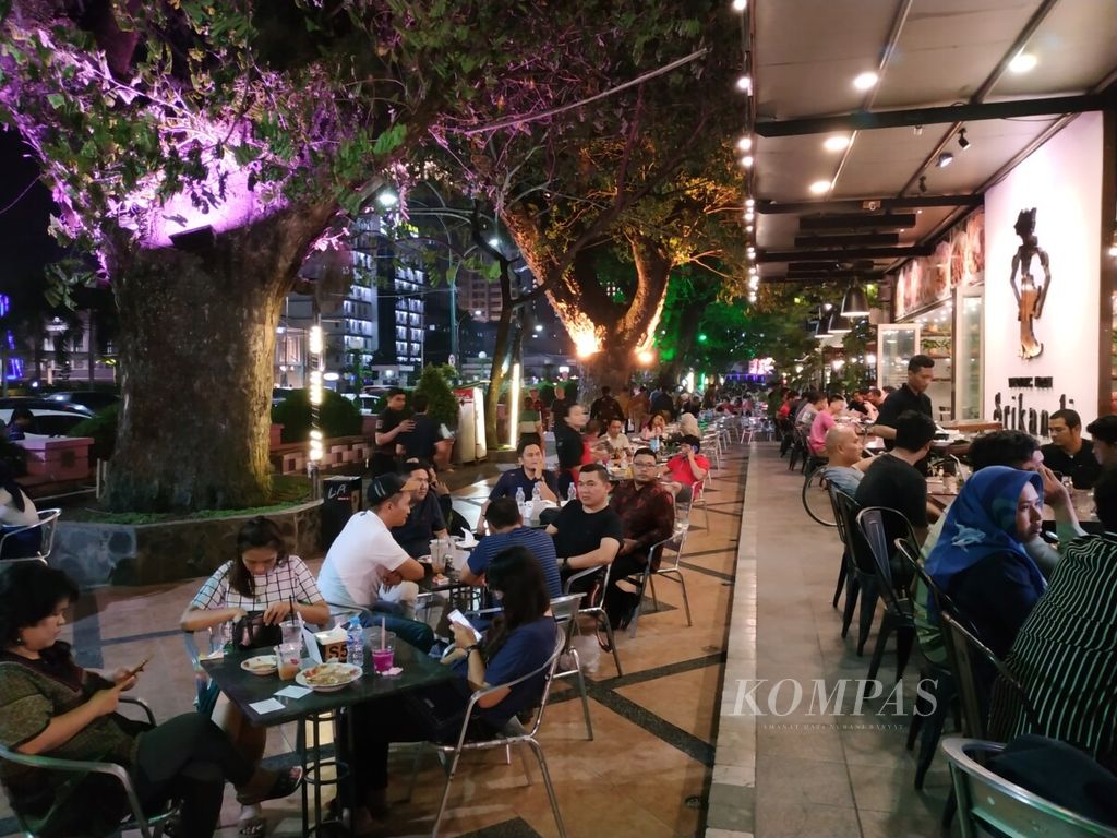 https://assetd.kompas.id/H_12eXHQJciaaxF9YO-V51sB0zk=/1024x768/filters:watermark(https://cdn-content.kompas.id/umum/kompas_main_logo.png,-16p,-13p,0)/https%3A%2F%2Fkompas.id%2Fwp-content%2Fuploads%2F2019%2F10%2FIMG_20191022_211031_1571763367.jpg