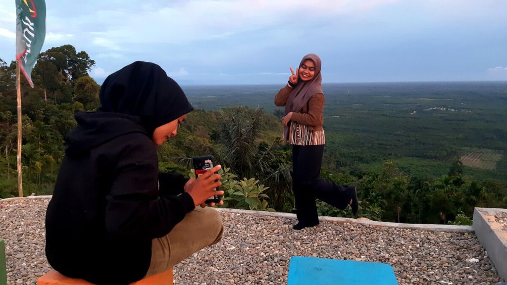 https://assetd.kompas.id/HlweWR4QEgJ_8TP3mGjESrswU6I=/1024x576/https%3A%2F%2Fkompas.id%2Fwp-content%2Fuploads%2F2021%2F12%2F20211209AIN_Sigantang-Sira1_1638984884.jpg