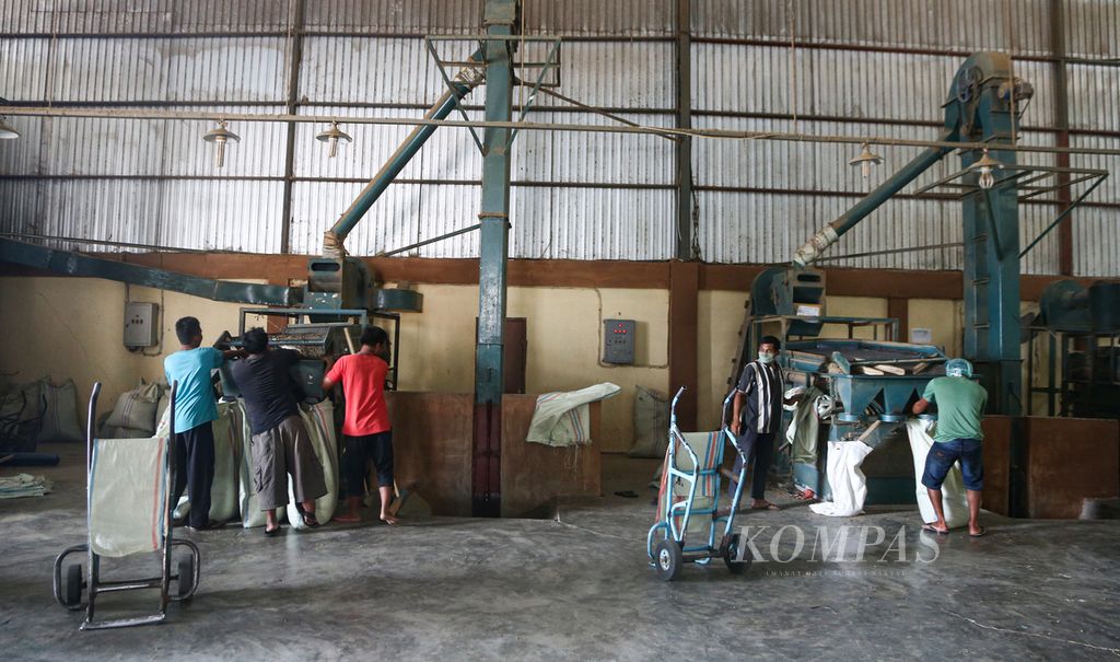 https://assetd.kompas.id/IS20hHL08eoWFSgASDdH_fL4bpc=/1024x605/filters:watermark(https://cdn-content.kompas.id/umum/kompas_main_logo.png,-16p,-13p,0)/https%3A%2F%2Fkompas.id%2Fwp-content%2Fuploads%2F2021%2F09%2F9cff559f-d066-4396-89d7-48d87a7c7436_jpg.jpg