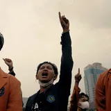 Meniti Tahun dalam Bayang Keterpilahan