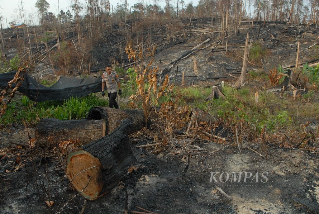 https://assetd.kompas.id/IadFcgOrc1HKFYFZxi525jpM5nQ=/1024x687/filters:watermark(https://cdn-content.kompas.id/umum/kompas_main_logo.png,-16p,-13p,0)/https%3A%2F%2Fkompas.id%2Fwp-content%2Fuploads%2F2019%2F09%2FAND_0629SILO.jpg