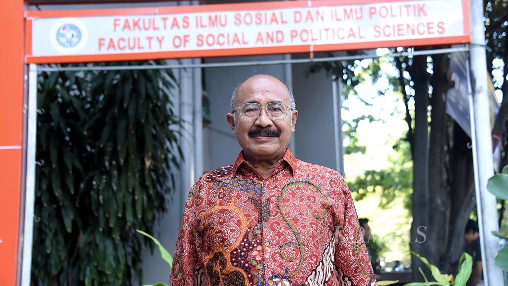 https://assetd.kompas.id/K-YAElPg1Kp-f0OYS_zaijeNJCY=/1024x576/filters:watermark(https://cdn-content.kompas.id/umum/kompas_main_logo.png,-16p,-13p,0)/https%3A%2F%2Fkompas.id%2Fwp-content%2Fuploads%2F2019%2F06%2F20190627_ENGLISH-CENDEKIAWAN-BERDEDIKASI_A_web_1561638470.jpg