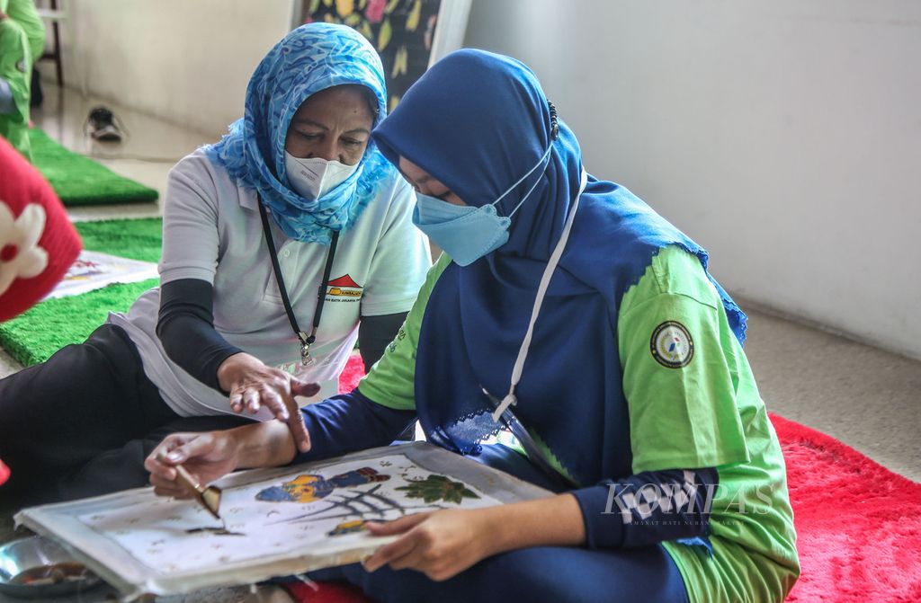 https://assetd.kompas.id/KAdv0gBt1cmiSIqxDm3b5RjcenE=/1024x671/filters:watermark(https://cdn-content.kompas.id/umum/kompas_main_logo.png,-16p,-13p,0)/https%3A%2F%2Fkompas.id%2Fwp-content%2Fuploads%2F2021%2F08%2F07913ef5-e26d-4fac-b53d-182db649d7b2_jpg.jpg