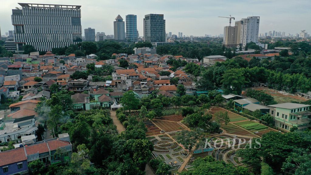 https://assetd.kompas.id/KHTi355UnDbcjRU6drmSjfZcivI=/1024x576/filters:watermark(https://cdn-content.kompas.id/umum/kompas_main_logo.png,-16p,-13p,0)/https%3A%2F%2Fkompas.id%2Fwp-content%2Fuploads%2F2020%2F12%2F33bb487e-4bca-4519-a186-f043f756dc35_jpg.jpg