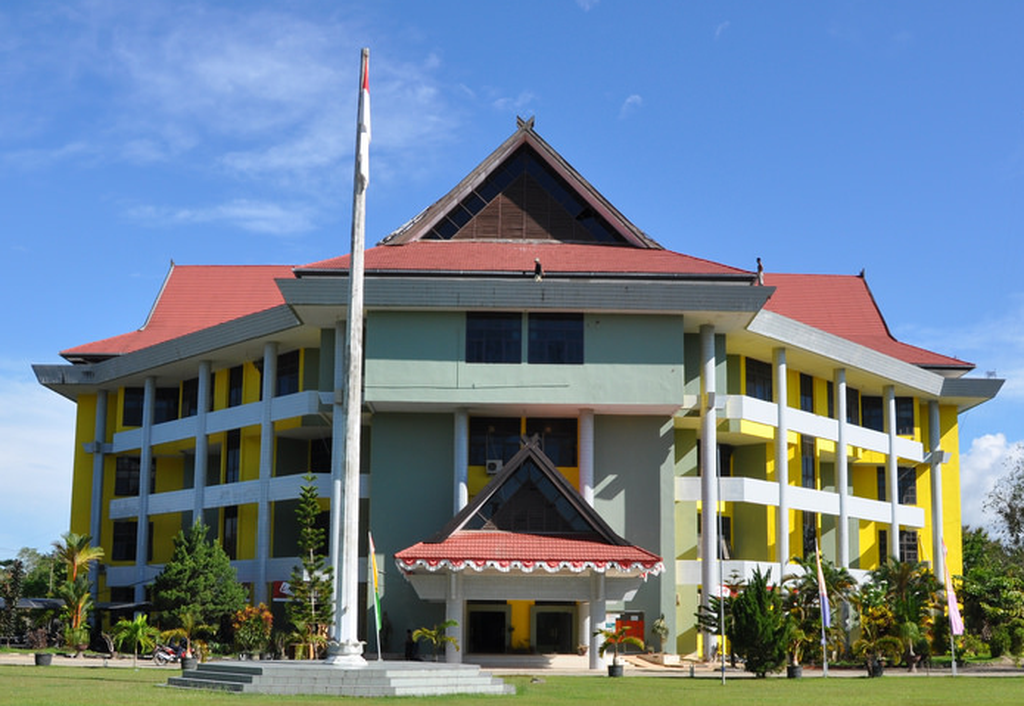 https://assetd.kompas.id/KnseJM3O6toLFAM-YB9xq_-1m0Y=/1024x706/https%3A%2F%2Fkompaspedia.kompas.id%2Fwp-content%2Fuploads%2F2020%2F08%2Ffoto_Universitas-halu-oleo.png