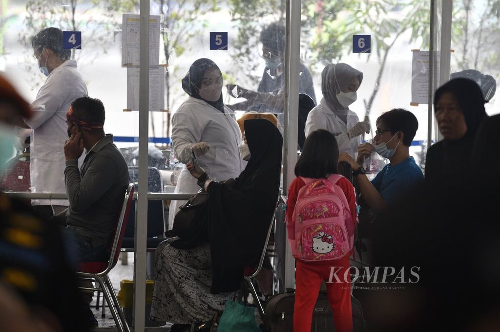 https://assetd.kompas.id/L-hvC7QoF-fivttR_-ONcG1x77Q=/1024x679/filters:watermark(https://cdn-content.kompas.id/umum/kompas_main_logo.png,-16p,-13p,0)/https%3A%2F%2Fkompas.id%2Fwp-content%2Fuploads%2F2021%2F12%2Fd940988c-0862-4824-b2e4-93da67b4cb57_jpg.jpg