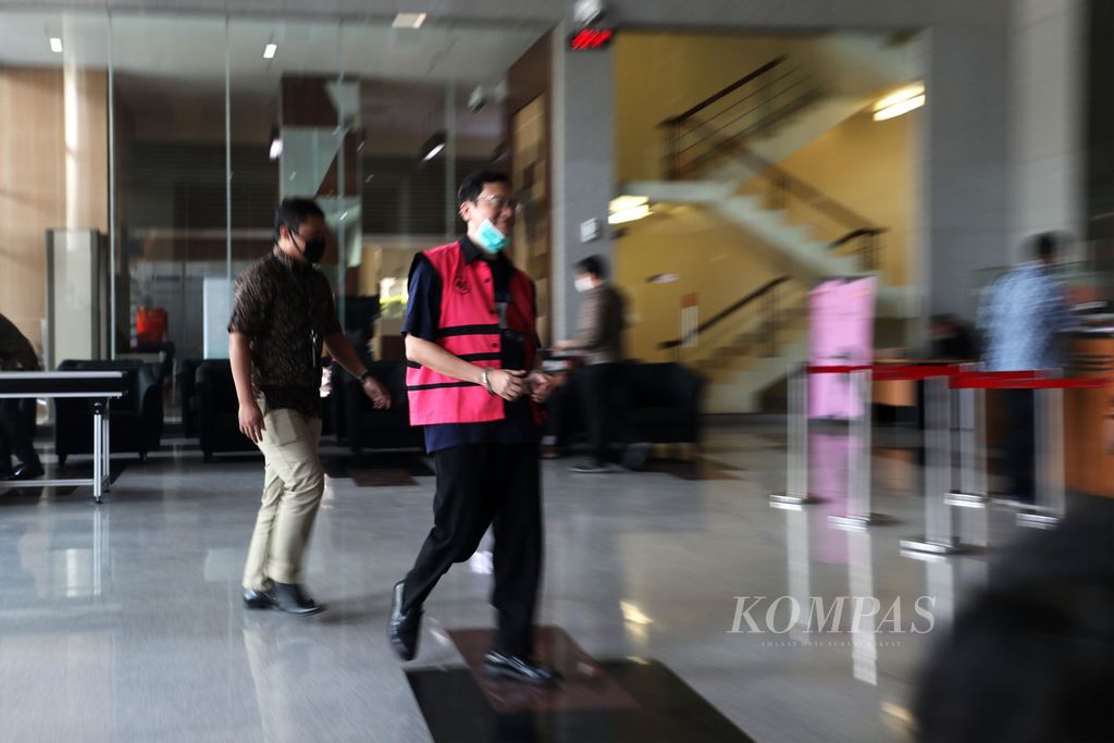 https://assetd.kompas.id/MEcjdAyRaefxqrp2aML_joKF868=/1024x683/filters:watermark(https://cdn-content.kompas.id/umum/kompas_main_logo.png,-16p,-13p,0)/https%3A%2F%2Fkompas.id%2Fwp-content%2Fuploads%2F2020%2F06%2F9d50d17a-1b1a-493d-9db8-93548c0f4431_jpg.jpg