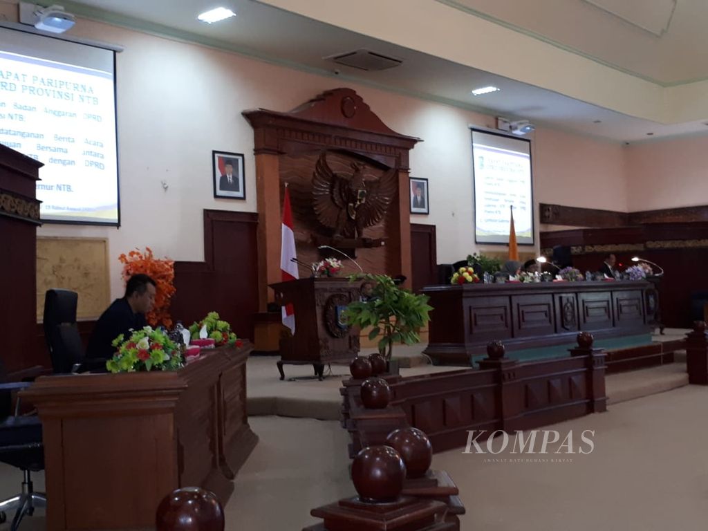 https://assetd.kompas.id/MGtO89ByFGqumRANCJL7iHs-TU8=/1024x768/filters:watermark(https://cdn-content.kompas.id/umum/kompas_main_logo.png,-16p,-13p,0)/https%3A%2F%2Fkompas.id%2Fwp-content%2Fuploads%2F2018%2F11%2FWhatsApp-Image-2018-11-27-at-19.22.44_1543321503.jpeg
