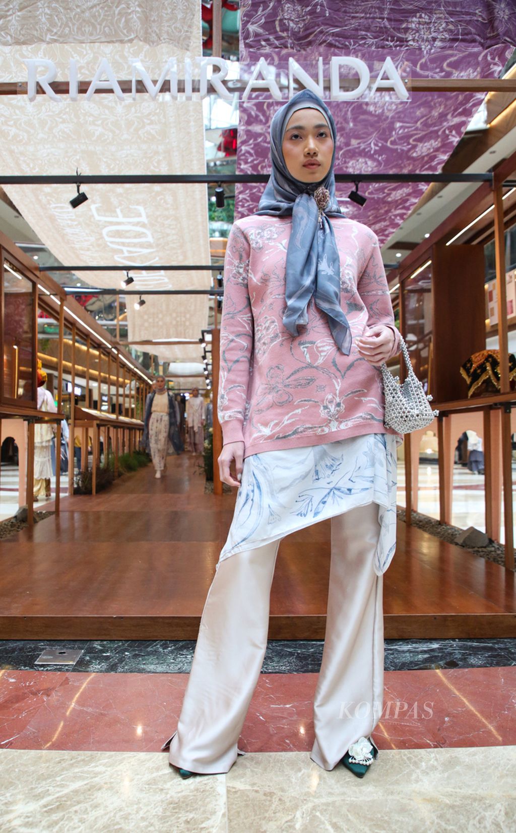 Minang Dekade Ria Miranda