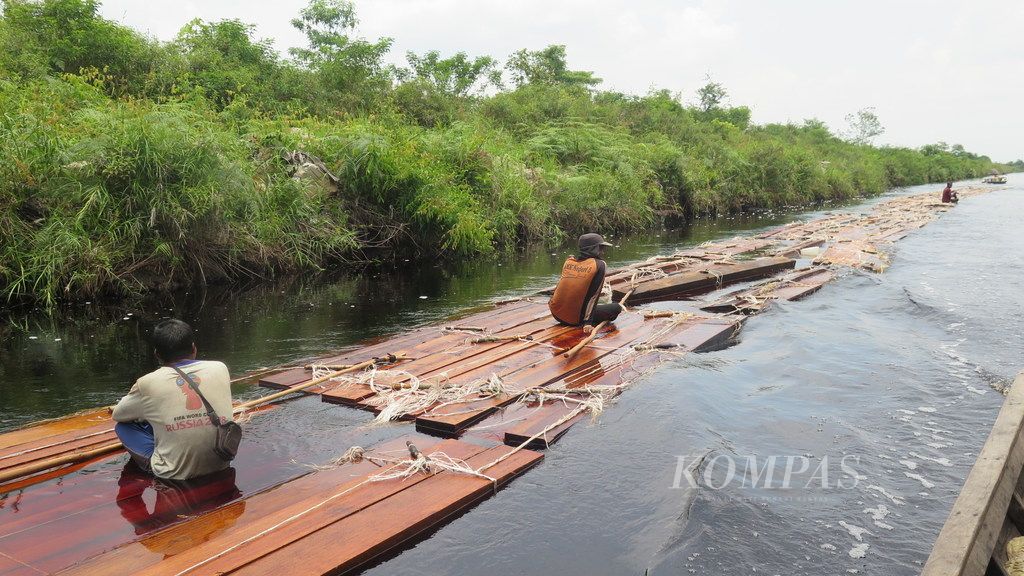 https://assetd.kompas.id/MRlpRtQyguRbJbFSTxZAold__t4=/1024x576/filters:watermark(https://cdn-content.kompas.id/umum/kompas_main_logo.png,-16p,-13p,0)/https%3A%2F%2Fkompas.id%2Fwp-content%2Fuploads%2F2019%2F03%2F20190316ITAcSILO.jpg