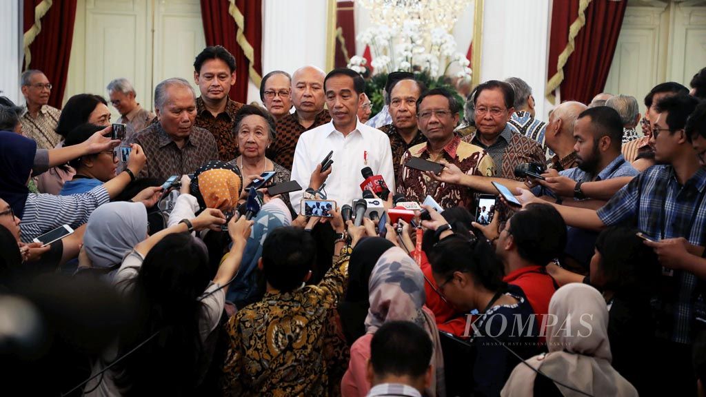 https://assetd.kompas.id/MrEV5h_AwNBIDwYzI2A8yt7Pcvo=/1024x576/filters:watermark(https://cdn-content.kompas.id/umum/kompas_main_logo.png,-16p,-13p,0)/https%3A%2F%2Fkompas.id%2Fwp-content%2Fuploads%2F2019%2F09%2F20190926_ENGLISH-UNJUK-RASA_E_web_1569508229.jpg