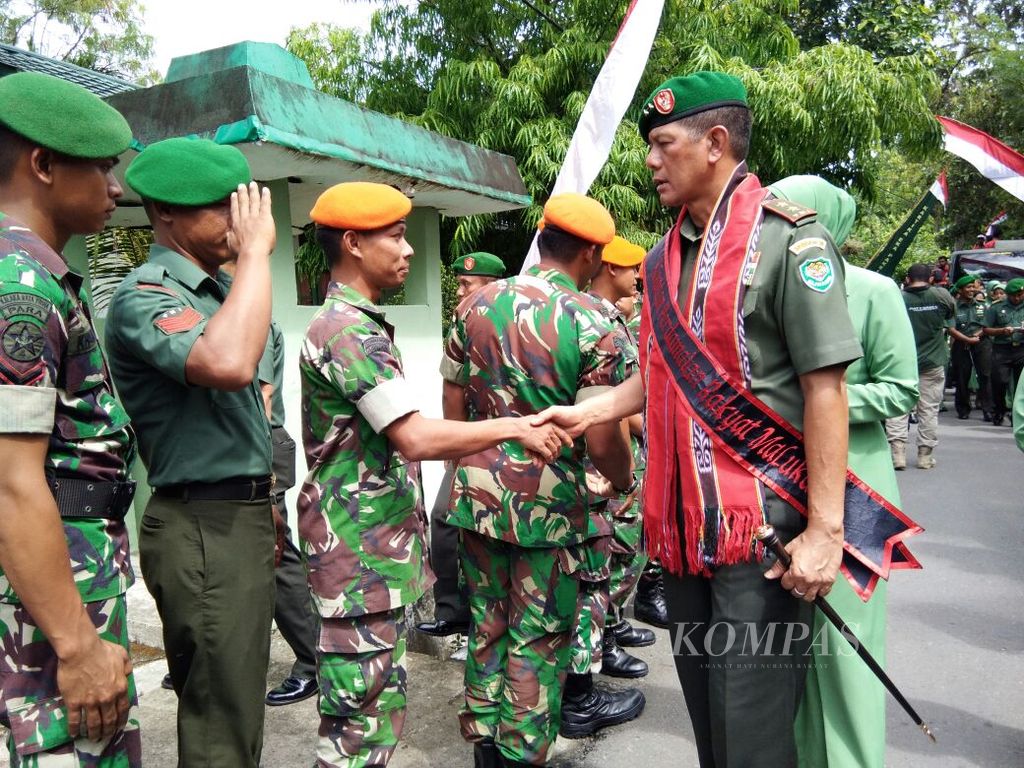 https://assetd.kompas.id/MwF9OdoFwpBKzX3Okr2FmcguxA0=/1024x768/filters:watermark(https://cdn-content.kompas.id/umum/kompas_main_logo.png,-16p,-13p,0)/https%3A%2F%2Fkompas.id%2Fwp-content%2Fuploads%2F2017%2F11%2FWhatsApp-Image-2017-11-18-at-09.55.15.jpeg