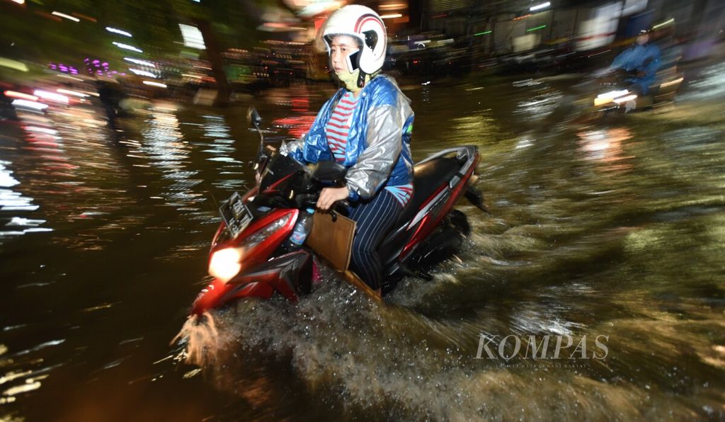 https://assetd.kompas.id/NT3U83-oP3O9AKW-B-3gZhukClI=/1024x596/filters:watermark(https://cdn-content.kompas.id/umum/kompas_main_logo.png,-16p,-13p,0)/https%3A%2F%2Fkompas.id%2Fwp-content%2Fuploads%2F2020%2F01%2F20200115Bah9-_1579094684.jpg