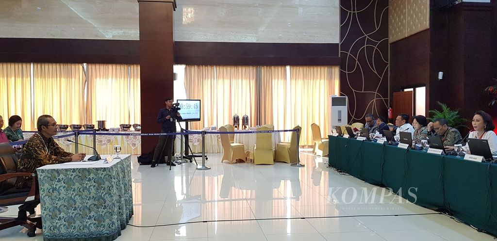 https://assetd.kompas.id/NetGfcnjhUutjAaIQQUsbR2vVCE=/1024x497/filters:watermark(https://cdn-content.kompas.id/umum/kompas_main_logo.png,-16p,-13p,0)/https%3A%2F%2Fkompas.id%2Fwp-content%2Fuploads%2F2019%2F08%2F8432f025-d052-4cf0-a901-a36ac6a139aa_jpg.jpg