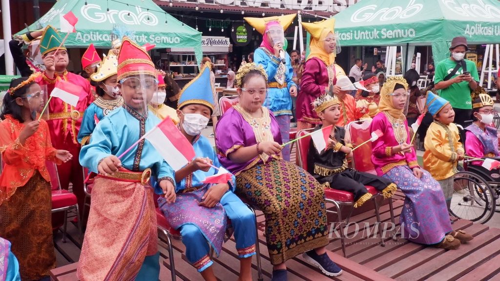 https://assetd.kompas.id/NsOfClHnYl_nJOu-Tuxp1nKurHU=/1024x576/filters:watermark(https://cdn-content.kompas.id/umum/kompas_main_logo.png,-16p,-13p,0)/https%3A%2F%2Fkompas.id%2Fwp-content%2Fuploads%2F2021%2F12%2F759f4445-3ea6-4b96-b3e3-c2d944dfa916_jpg.jpg