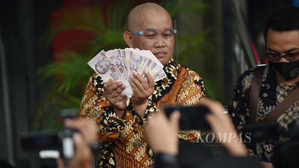 https://assetd.kompas.id/NxvcNA7Xxq_fQepYsk_GlrAOniM=/1024x576/filters:watermark(https://cdn-content.kompas.id/umum/kompas_main_logo.png,-16p,-13p,0)/https%3A%2F%2Fkompas.id%2Fwp-content%2Fuploads%2F2020%2F10%2F429a87b7-8f26-487b-9ad3-395eeb557858_jpg.jpg