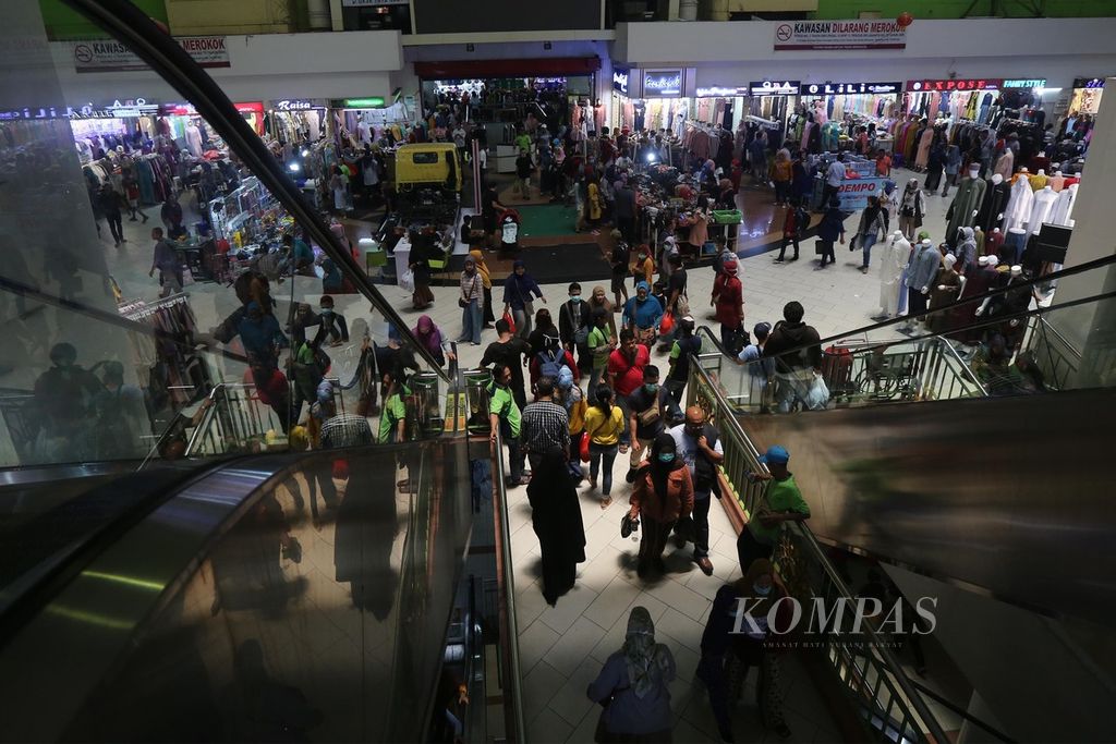 https://assetd.kompas.id/OMlWPe8o878LYXuYLdimtDaSnr4=/1024x683/filters:watermark(https://cdn-content.kompas.id/umum/kompas_main_logo.png,-16p,-13p,0)/https%3A%2F%2Fkompas.id%2Fwp-content%2Fuploads%2F2020%2F03%2Fd64475f7-e3b4-4c1f-8399-a8bae74a10e9_jpg.jpg