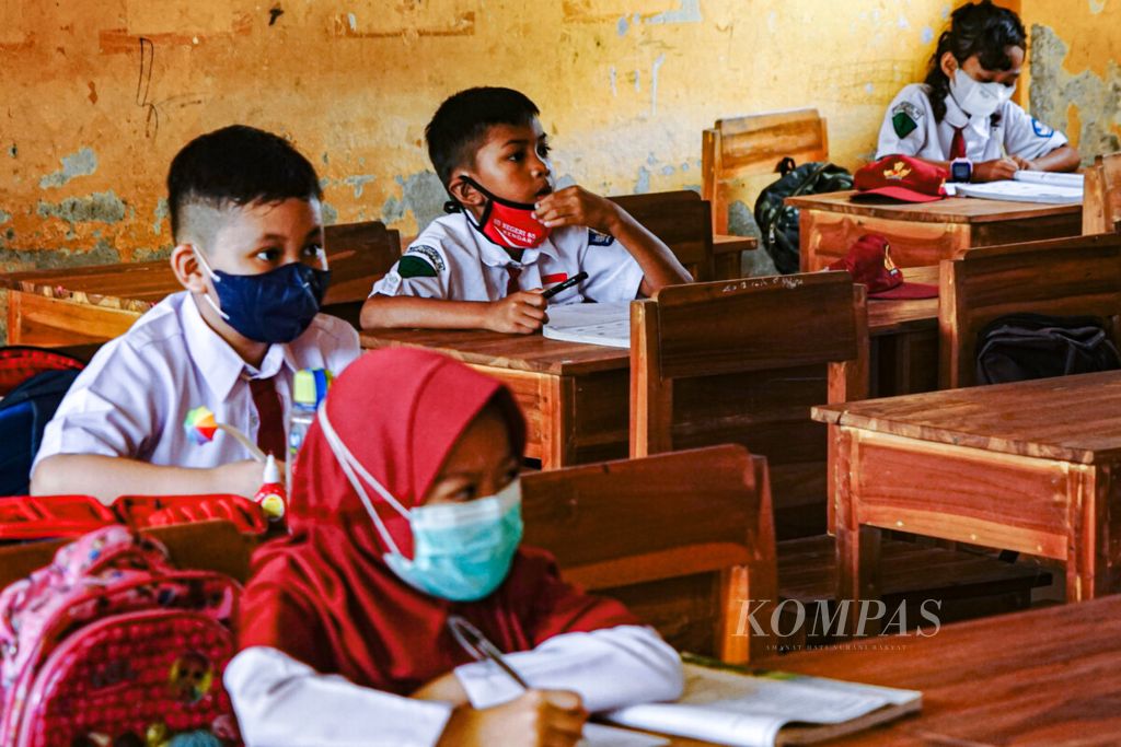https://assetd.kompas.id/OeseMevYYjCxsDddnCjghAwp7rs=/1024x683/filters:watermark(https://cdn-content.kompas.id/umum/kompas_main_logo.png,-16p,-13p,0)/https%3A%2F%2Fkompas.id%2Fwp-content%2Fuploads%2F2021%2F09%2FDSC00104_1630908201.jpg