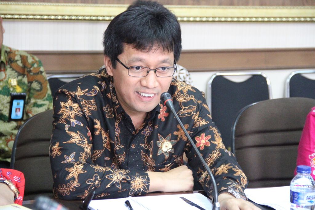 https://assetd.kompas.id/P-e76I6FmbiTVvKr7rOfFCi_jDU=/1024x683/https%3A%2F%2Fkompas.id%2Fwp-content%2Fuploads%2F2019%2F03%2F20190328SEM2-KOMNAS-HAM-DI-KANWILKUMHAM-JABAR_1553774675.jpg