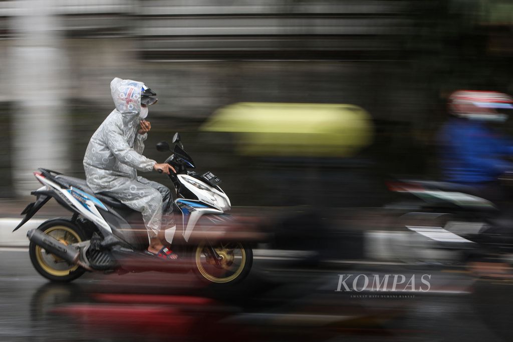 https://assetd.kompas.id/P0Ryhpa-rAhKOIOJnc_ZK-cQ0bc=/1024x683/filters:watermark(https://cdn-content.kompas.id/umum/kompas_main_logo.png,-16p,-13p,0)/https%3A%2F%2Fkompas.id%2Fwp-content%2Fuploads%2F2021%2F08%2Fc1a45abc-be61-41af-9283-d96950c7e8eb_jpg.jpg