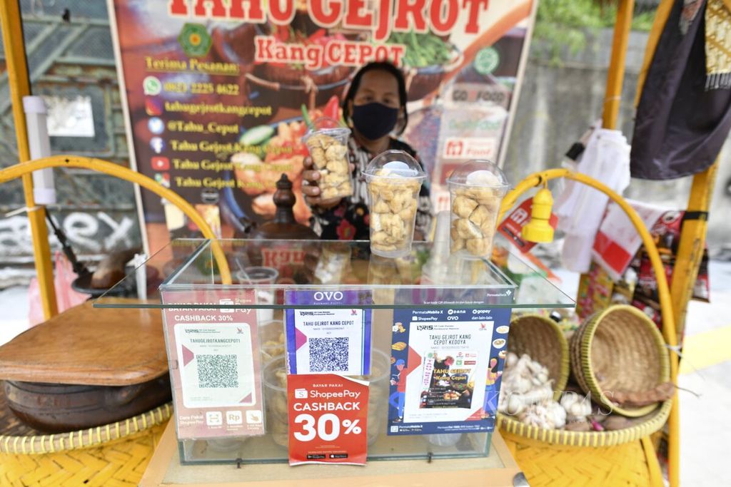 https://assetd.kompas.id/PGYnObfJc-HPRDskYIyAM5Qb3H8=/1024x683/filters:watermark(https://cdn-content.kompas.id/umum/kompas_main_logo.png,-16p,-13p,0)/https%3A%2F%2Fkompas.id%2Fwp-content%2Fuploads%2F2021%2F10%2F2e4f81d8-8ef6-420a-b8b1-08b216b28530_jpg.jpg