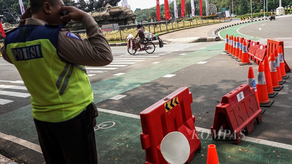 https://assetd.kompas.id/QVPrJztLGeoYEtqspvMDvkzcY8c=/1024x576/filters:watermark(https://cdn-content.kompas.id/umum/kompas_main_logo.png,-16p,-13p,0)/https%3A%2F%2Fkompas.id%2Fwp-content%2Fuploads%2F2021%2F07%2Fddcf4567-6667-49c4-b034-d4b35c2eead4_jpg.jpg