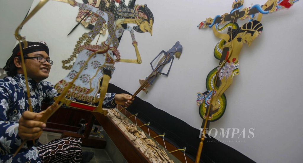 https://assetd.kompas.id/QZZTxLF1rq_phi_gDCK4G1SVZ88=/1024x553/filters:watermark(https://cdn-content.kompas.id/umum/kompas_main_logo.png,-16p,-13p,0)/https%3A%2F%2Fkompas.id%2Fwp-content%2Fuploads%2F2021%2F12%2F20151221ron26_1639649558.jpg