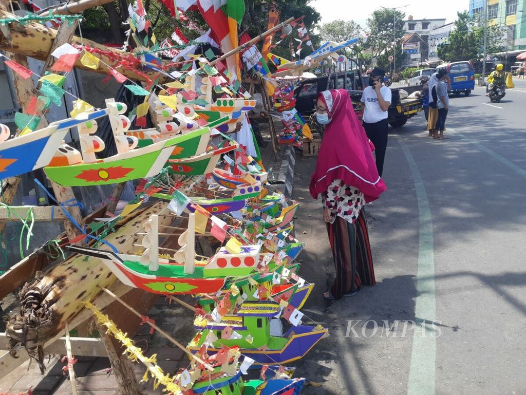 https://assetd.kompas.id/Qdf7SacjjGe5ulaN75oUKCNnPh0=/1024x769/filters:watermark(https://cdn-content.kompas.id/umum/kompas_main_logo.png,-16p,-13p,0)/https%3A%2F%2Fkompas.id%2Fwp-content%2Fuploads%2F2021%2F08%2FWhatsApp-Image-2021-08-16-at-16.01.41-2_1629104694.jpeg