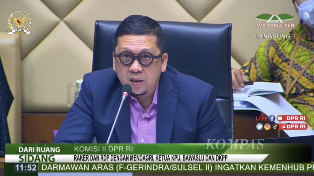 Ketua Komisi II DPR Ahmad Doli Kurnia Tandjung