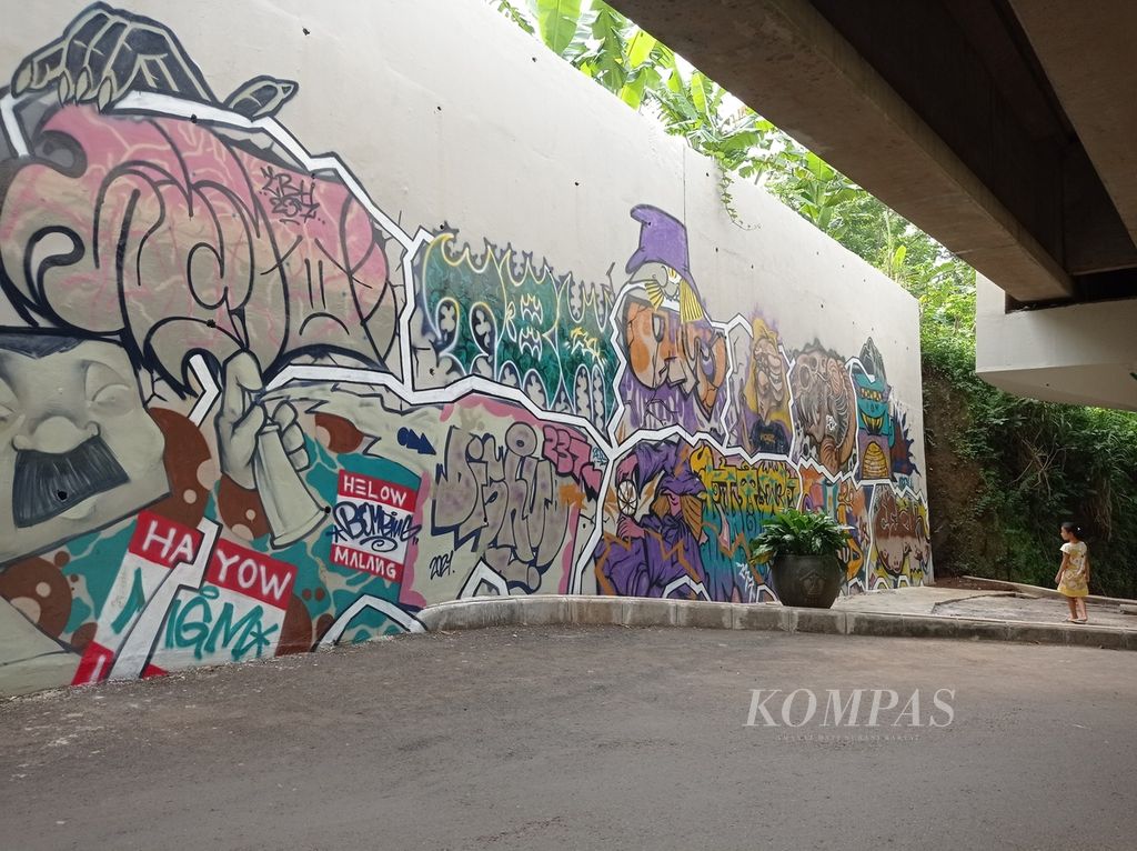 https://assetd.kompas.id/R29NfqoW5bl3oisuMXU-_k5_y1E=/1024x766/filters:watermark(https://cdn-content.kompas.id/umum/kompas_main_logo.png,-16p,-13p,0)/https%3A%2F%2Fkompas.id%2Fwp-content%2Fuploads%2F2021%2F03%2F51133bb9-ad45-49d9-bd89-6341eb6540ac_jpg.jpg