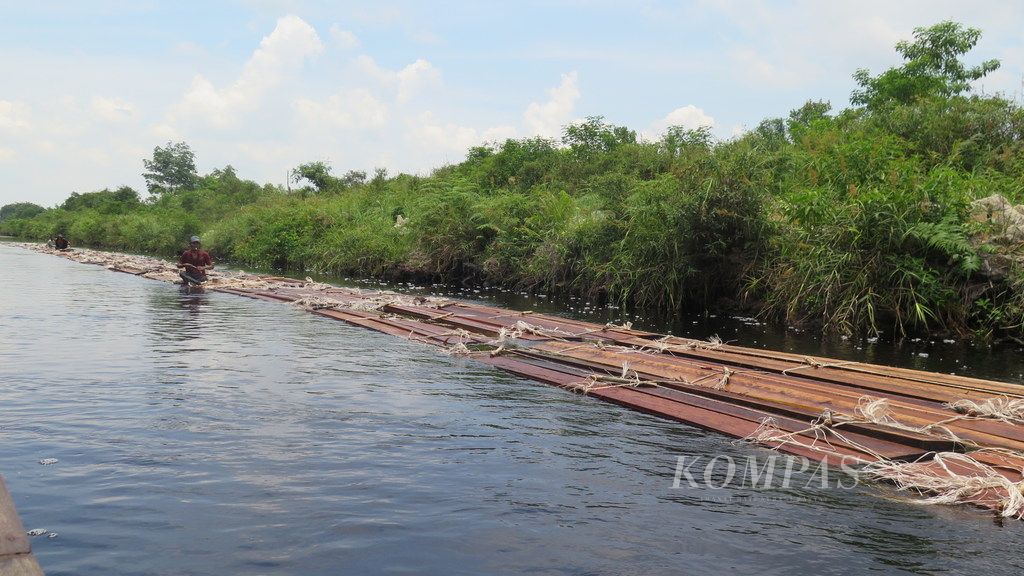 https://assetd.kompas.id/R418XoWf3SROphjy9y2Zav6sRU8=/1024x576/filters:watermark(https://cdn-content.kompas.id/umum/kompas_main_logo.png,-16p,-13p,0)/https%3A%2F%2Fkompas.id%2Fwp-content%2Fuploads%2F2019%2F03%2F20190316ITAaSILO.jpg